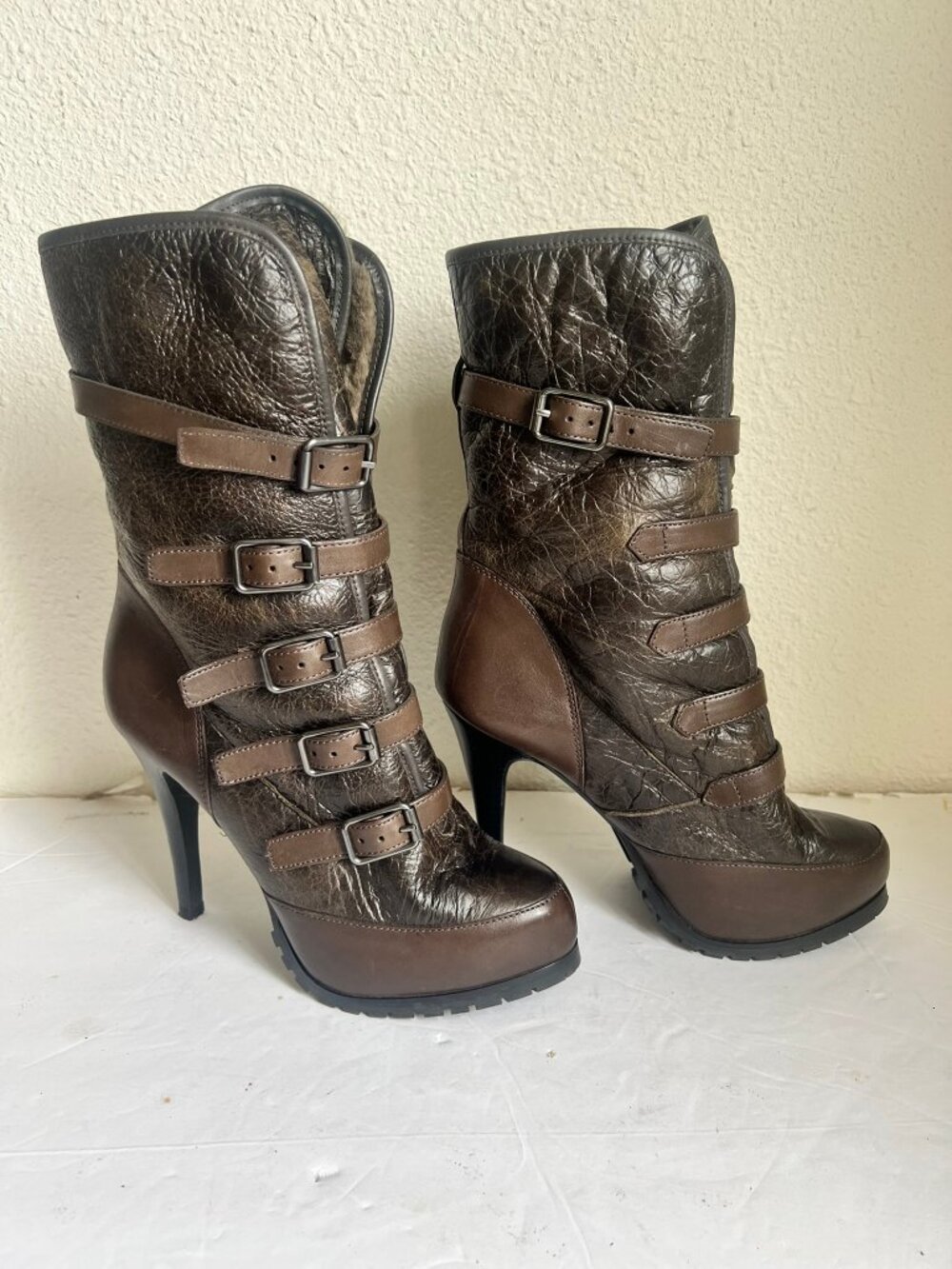 ASH ENIGMA SHEARLING LINING BUCKLE BOOTIE BOOTS SZ 38.5 / 8.5